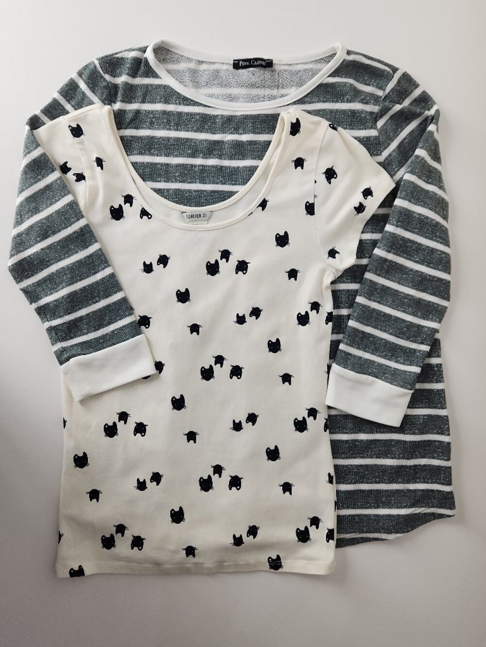 Lot bundle 2 tops Forever 21 kitten print tee Pink Clover striped soft terry
